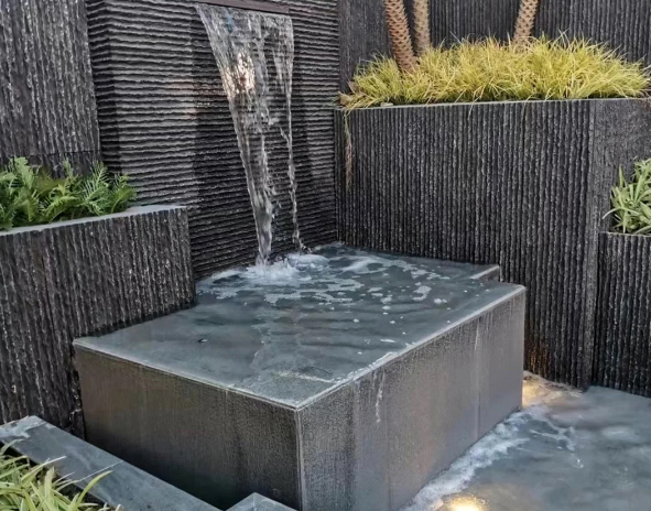 OUTDOOR APPLICATIONS