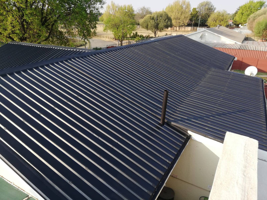 Black Metal Roofing Panels – Standing Seam Steel Roof