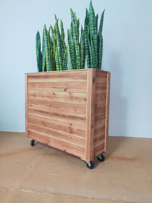 Stylish and Functional  Planter Box 40x36x12